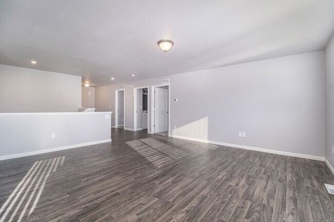Building Photo - 10227 Pennridge Dr