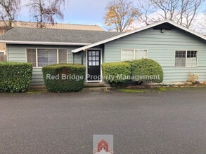 Building Photo - 4508 NE Killingsworth St