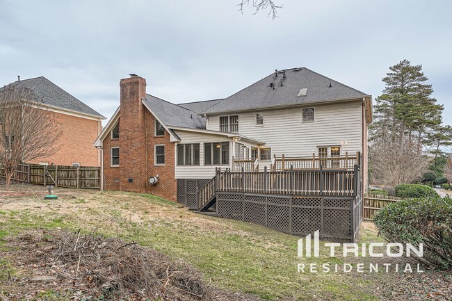 Building Photo - 847 Castle Walk Cove SW