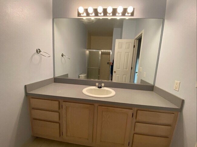 Building Photo - 4545 Wheaton Dr