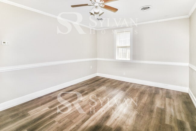 Building Photo - Adorable 3BR Home Available Now!