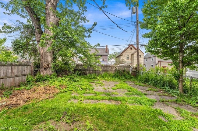 Building Photo - 3407 W 91st St
