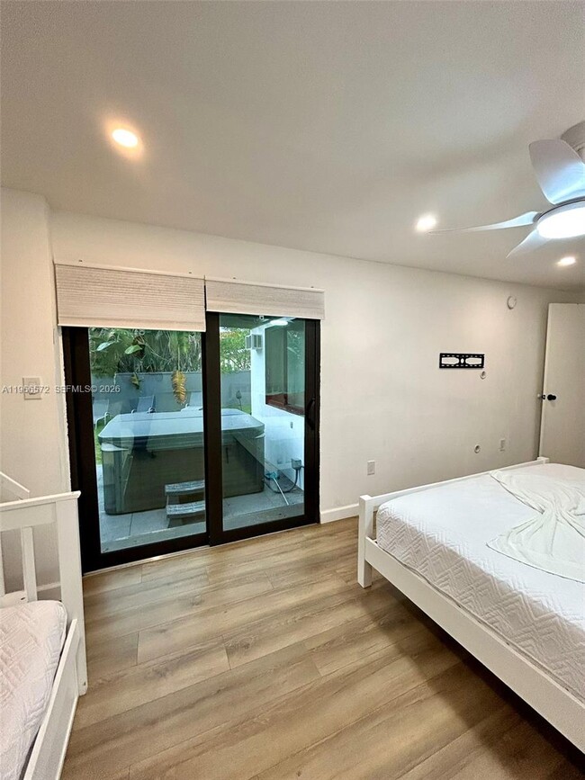 Building Photo - 2631 Roosevelt St