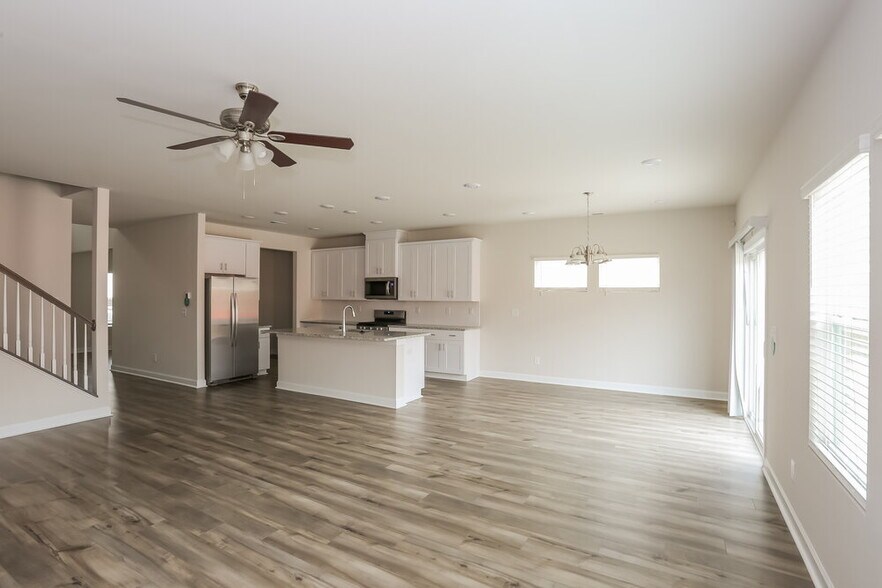 Building Photo - 128 Guardian Gate Dr