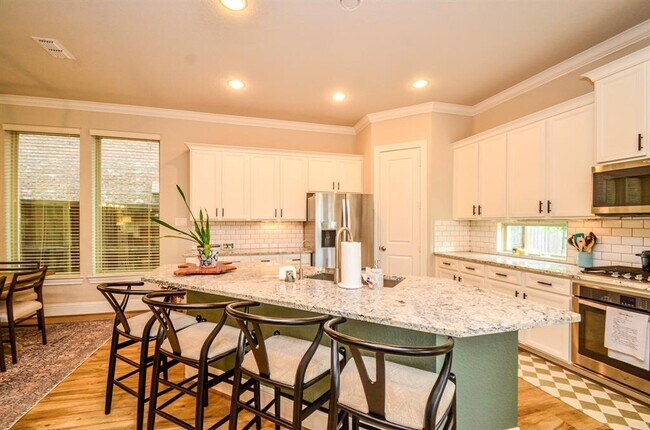 Building Photo - 3407 Mapleshire Dr