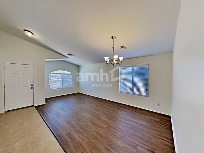 Building Photo - 3868 W Yellow Peak Dr