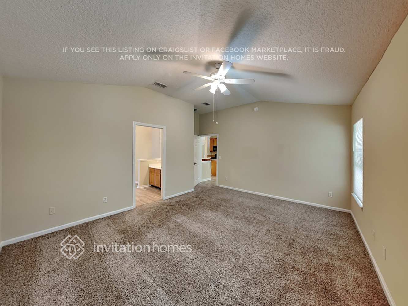 Building Photo - 827 E Red House Branch Rd