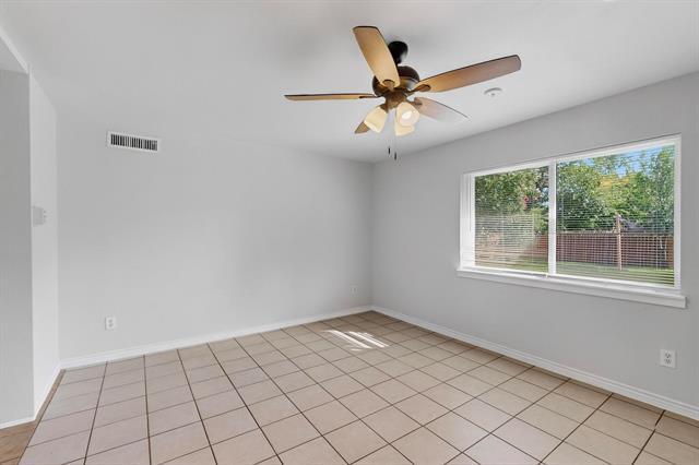 Building Photo - 4009 Providence Dr