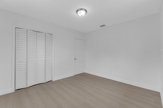 Building Photo - 1730 NW 55th Terrace