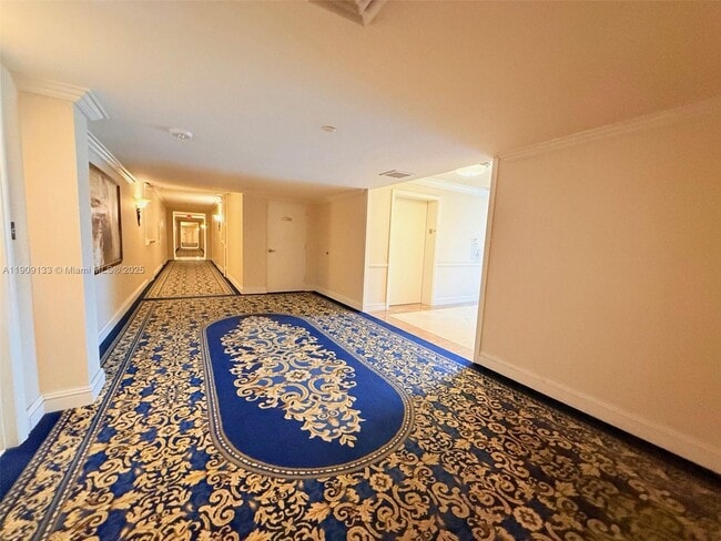 Building Photo - 3530 Mystic Pointe Dr