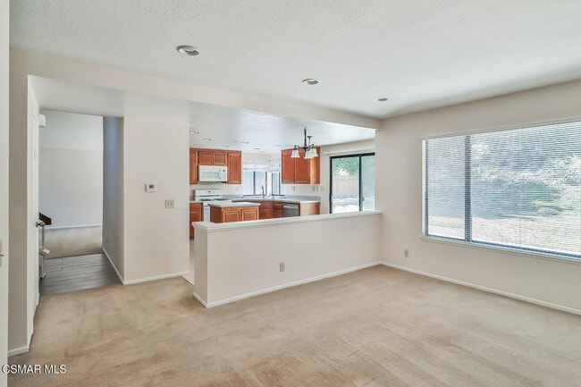 Building Photo - 2155 Meadow Brook Ct