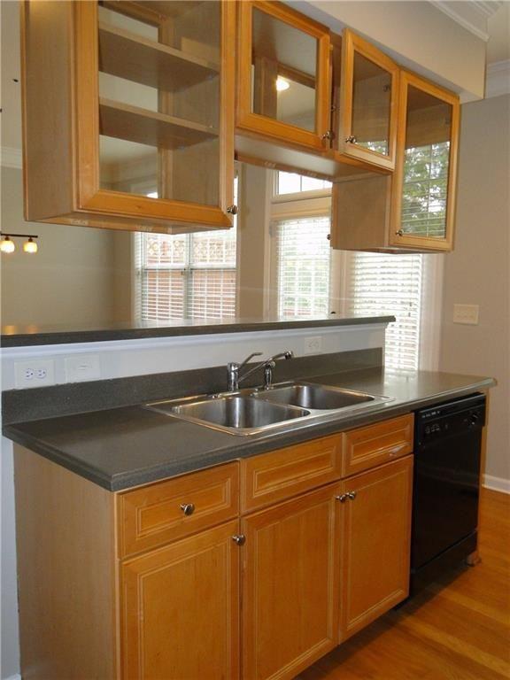 Building Photo - 1749 Highlands View Dr