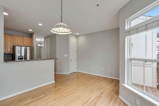 Building Photo - COMING SOON - Great 4 level end unit TH in...