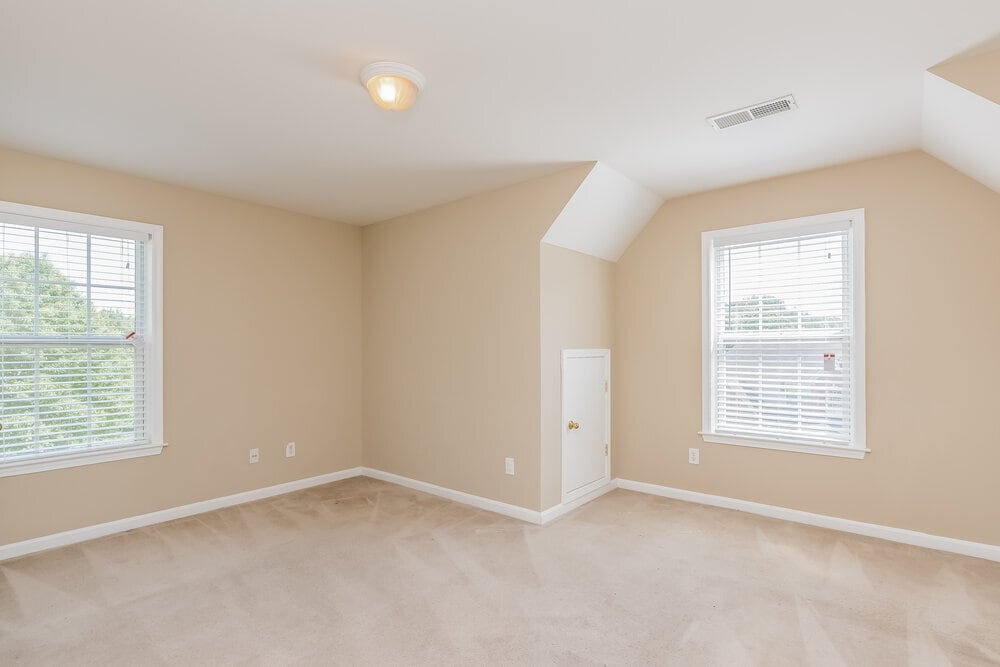 Building Photo - 6049 Brookmere Ln SE