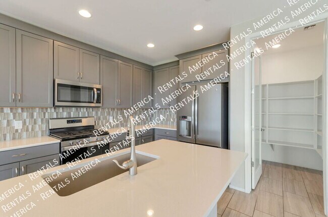 Building Photo - 9734 E Miller Peak Trl