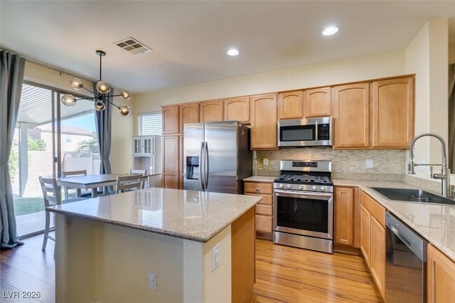 Building Photo - 5410 Coral Ribbon Ave