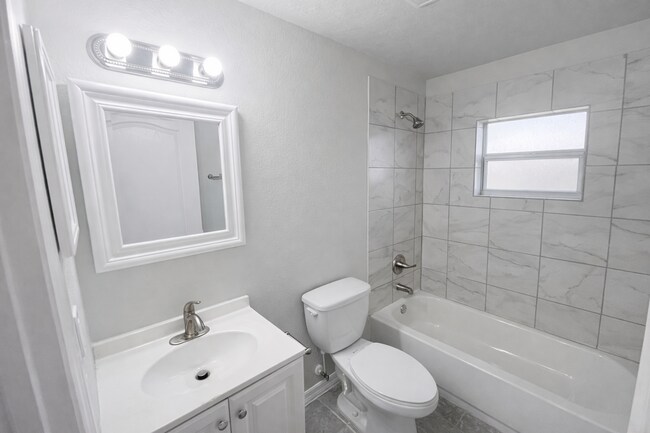 Building Photo - 3055 Morning Glory Dr