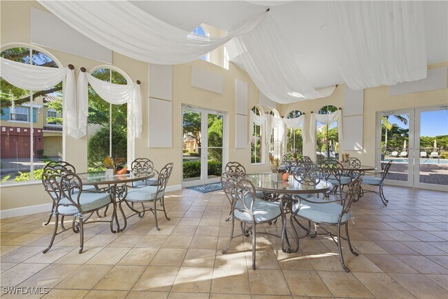 Building Photo - 8701 Piazza Del Lago Cir