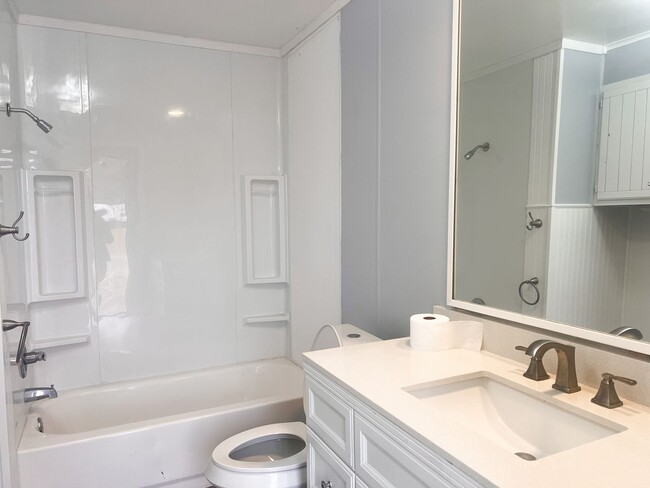 Building Photo - Charming home in Ropesville ISD