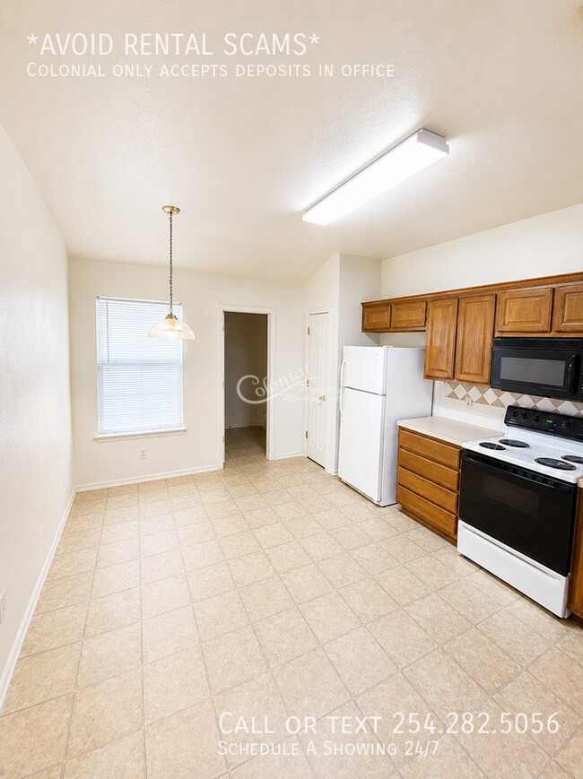 Building Photo - 315 Janelle Dr