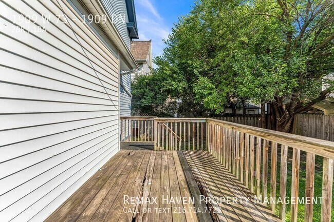 Building Photo - 1909 W 73-1909 DN