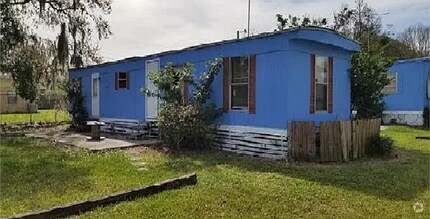 Building Photo - 2 Bedroom 1 Bath Mobile Home