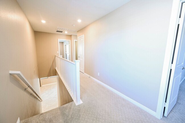 Building Photo - Look No Further! Lovely 3 Bedroom And 2.5 ...