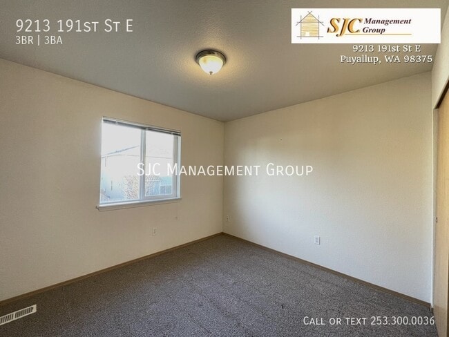 Building Photo - 9213 191st St E