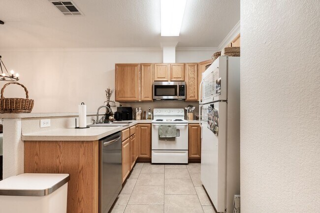 Building Photo - 119 Kleine Ln
