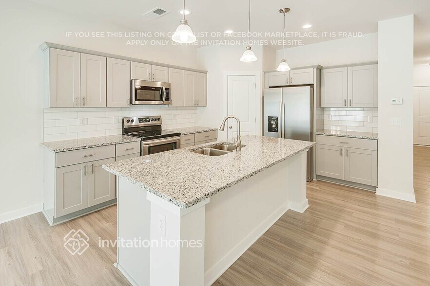 Building Photo - 3019 Ayana Dr