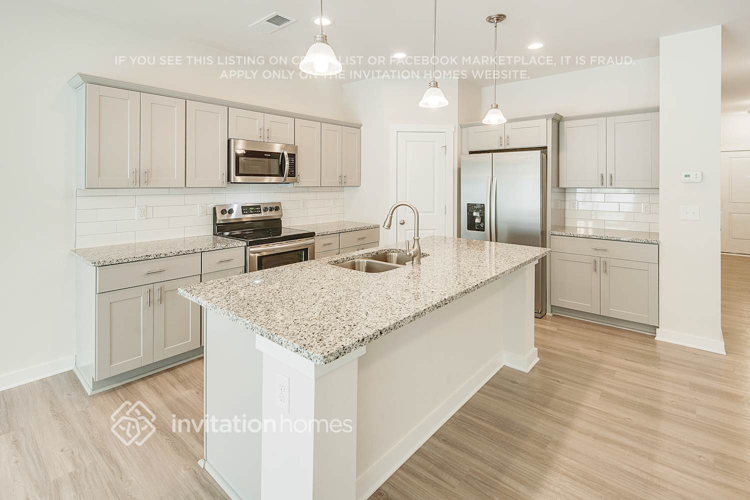Building Photo - 3019 Ayana Dr