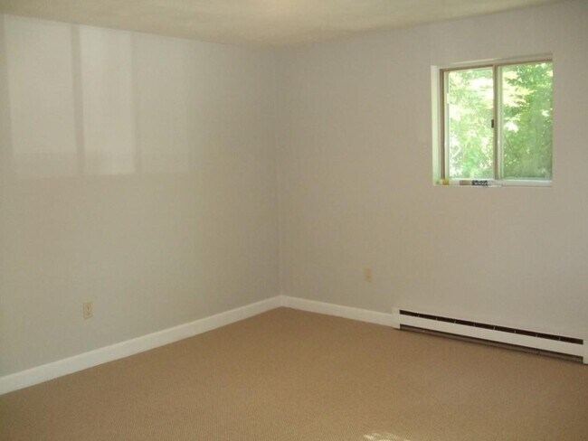 Building Photo - 18 Washington St