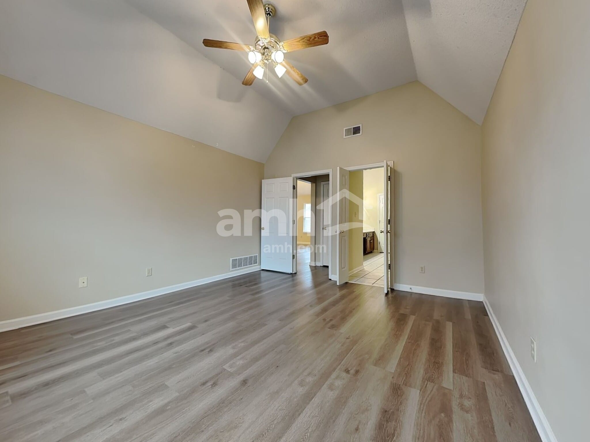 Building Photo - 6768 Cassidy Dr