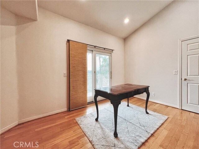 Building Photo - 289 S Owens Dr