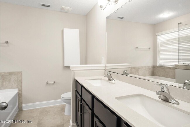 Building Photo - 3737 Coastal Cove Cir