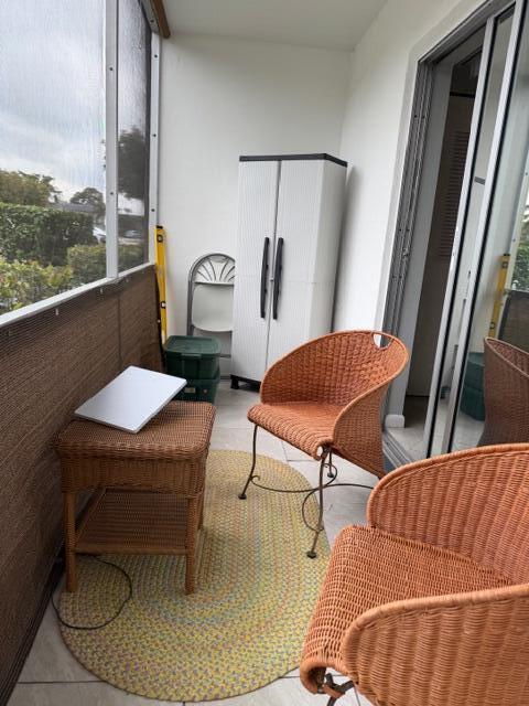 Building Photo - 271 Chatham N