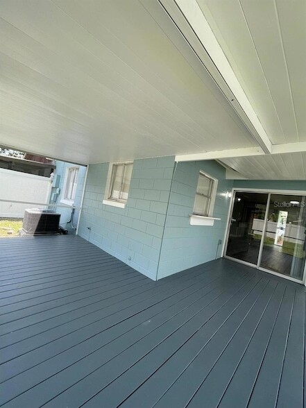 Building Photo - 5417 Serene Ln
