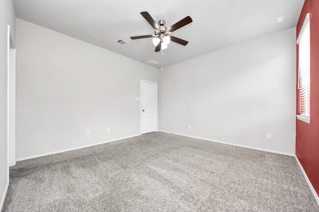 Building Photo - 7822 London Tower Ln