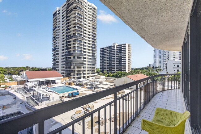 Building Photo - 4000 N Ocean Dr
