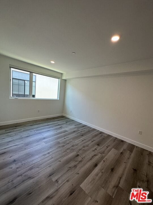 Building Photo - 4806 Sylmar Ave