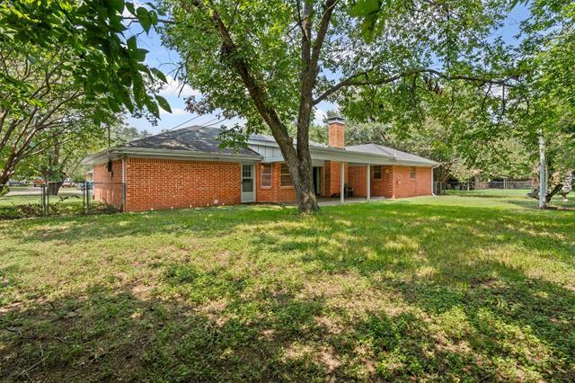 Building Photo - 1237 Wedgewood Dr
