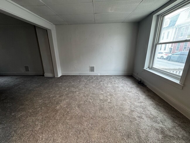 Building Photo - 37 N Belvidere Ave