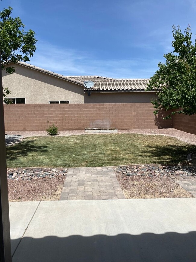 Building Photo - MOUNTAIN FALLS - Adriano Way
