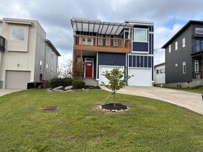 Building Photo - 4630 Kentucky Ave