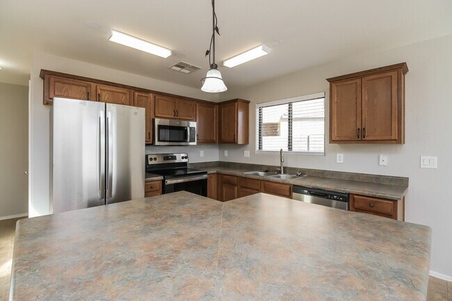 Building Photo - 2339 E Greenlee Ave