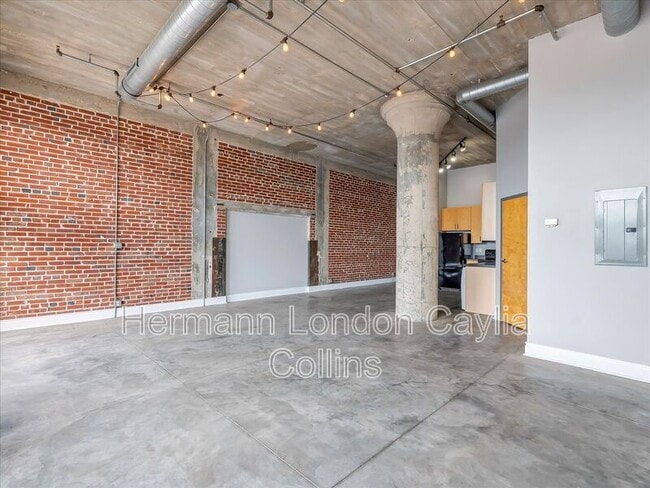 Building Photo - 1601 Washington Ave