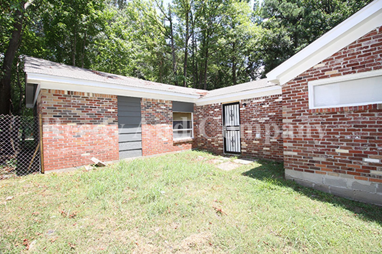 Building Photo - 4259 Auburn Rd