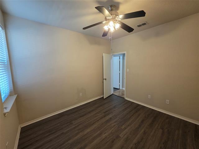Building Photo - 8541 Rainy Lake Dr