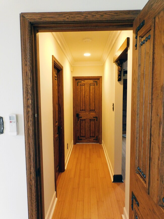 Building Photo - 56 La Venezia Ct