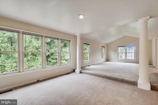 Building Photo - 9715 Middleton Ridge Rd